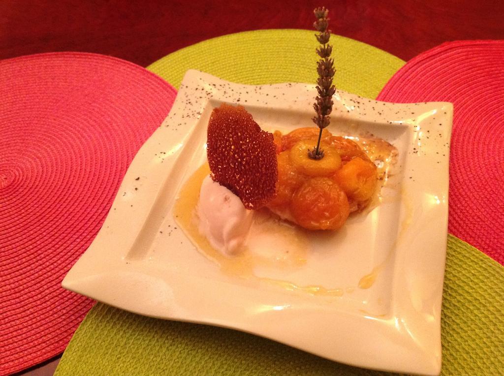 Hotel Restaurant Les Oliviers Nyons Ngoại thất bức ảnh